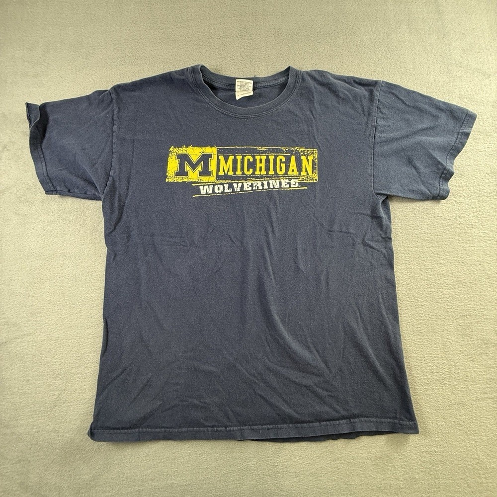 University of Michigan Wolverines T-Shirt Sz Large Navy Blue Gildan Heavy Cotton